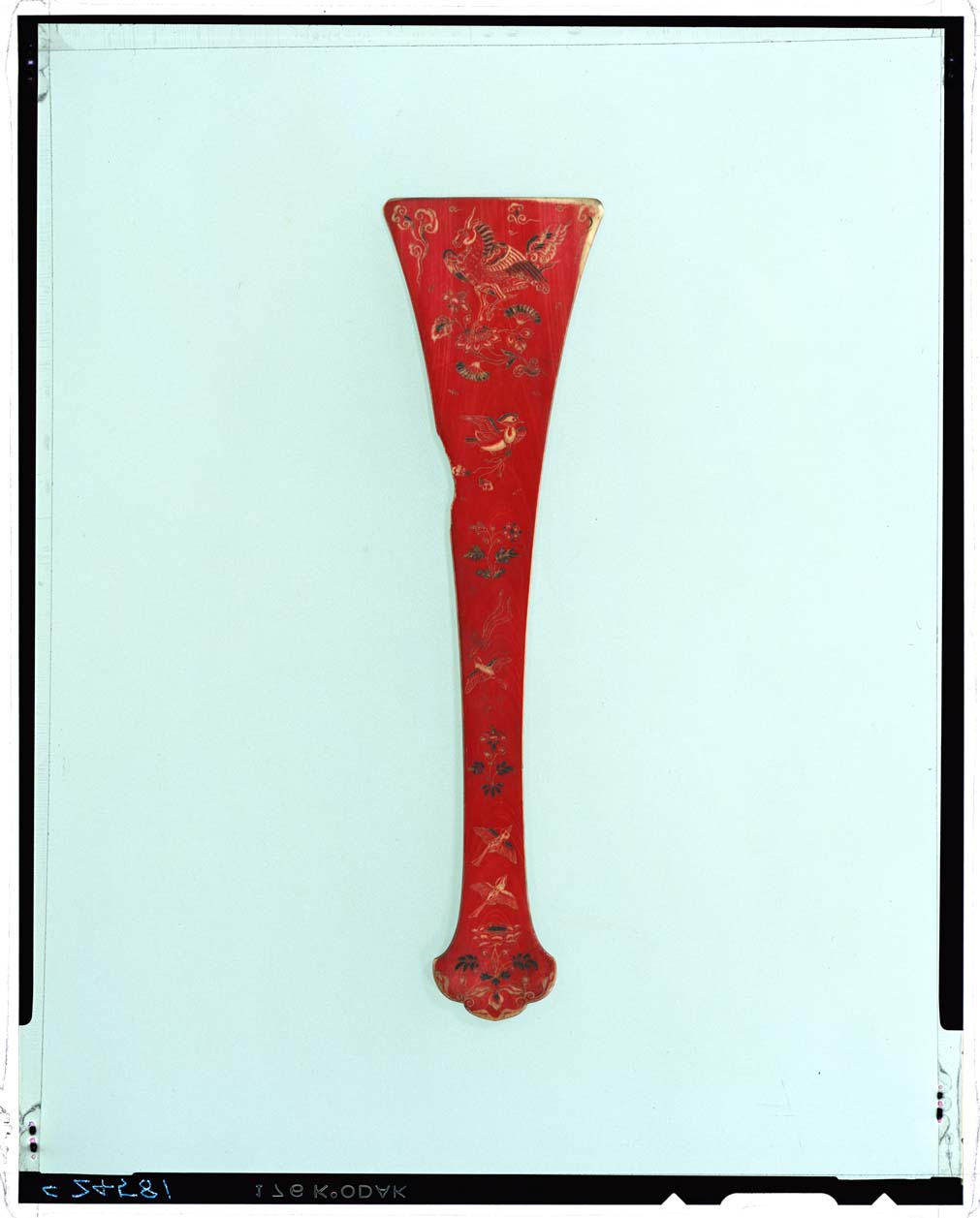 C0024581 紅牙撥鏤撥(模造) - 東京国立博物館 画像検索 C0024581 紅牙撥鏤撥(模造) - 東京国立博物館 画像検索