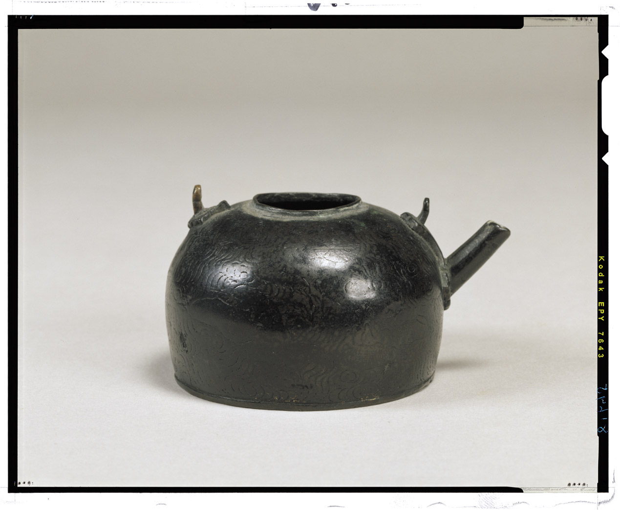 C0081695 銅水滴 - 東京国立博物館 画像検索