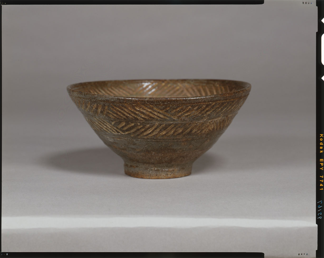 C0095167 彫三島茶碗 - 東京国立博物館 画像検索