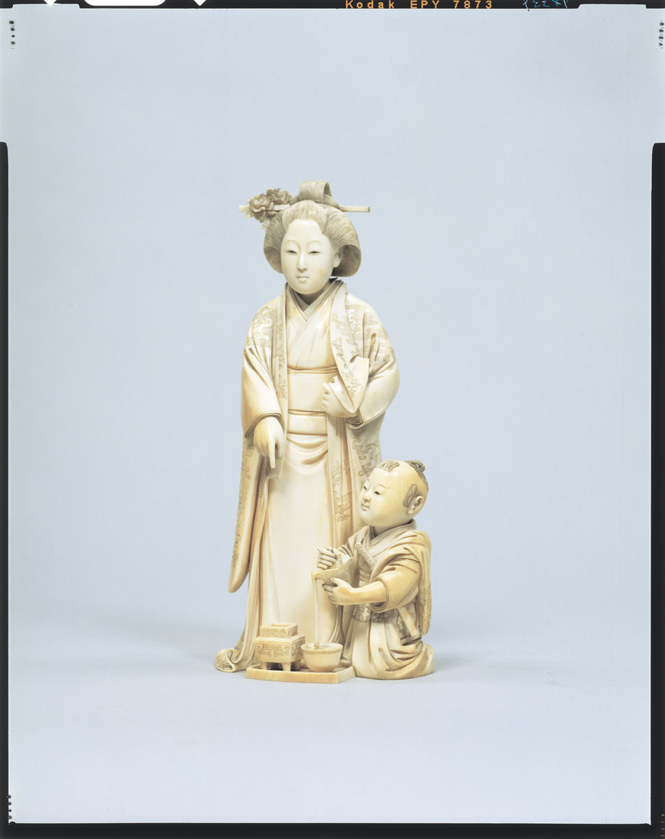 C0098534 婦人小児牙彫像 - 東京国立博物館 画像検索