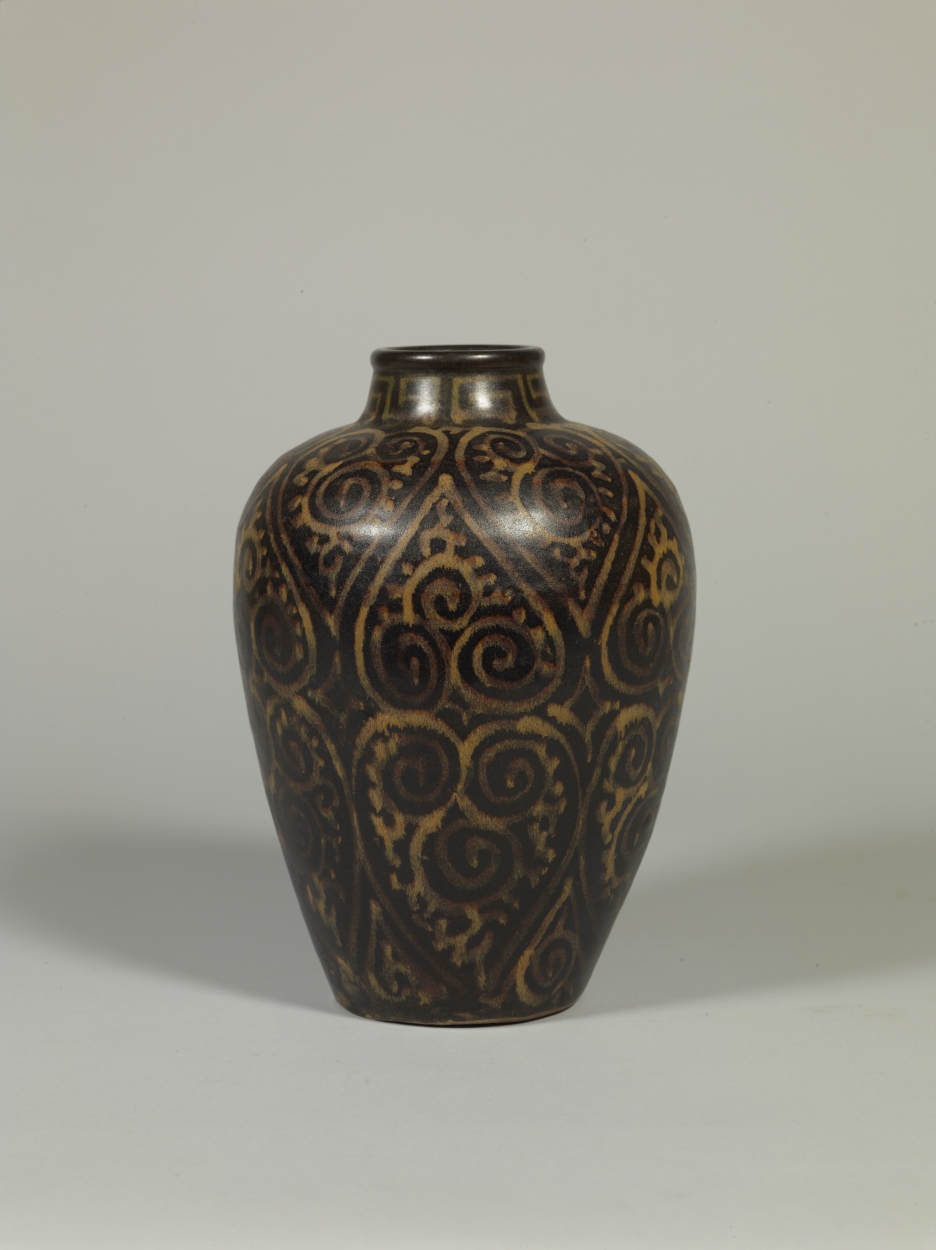 E0019591 黒釉唐草文瓶 - 東京国立博物館 画像検索